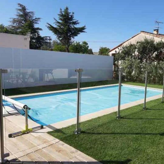 Clôture piscine en verre Inoxkit