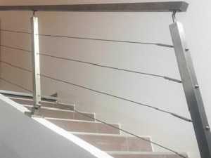 Balustrade d'escalier en inox