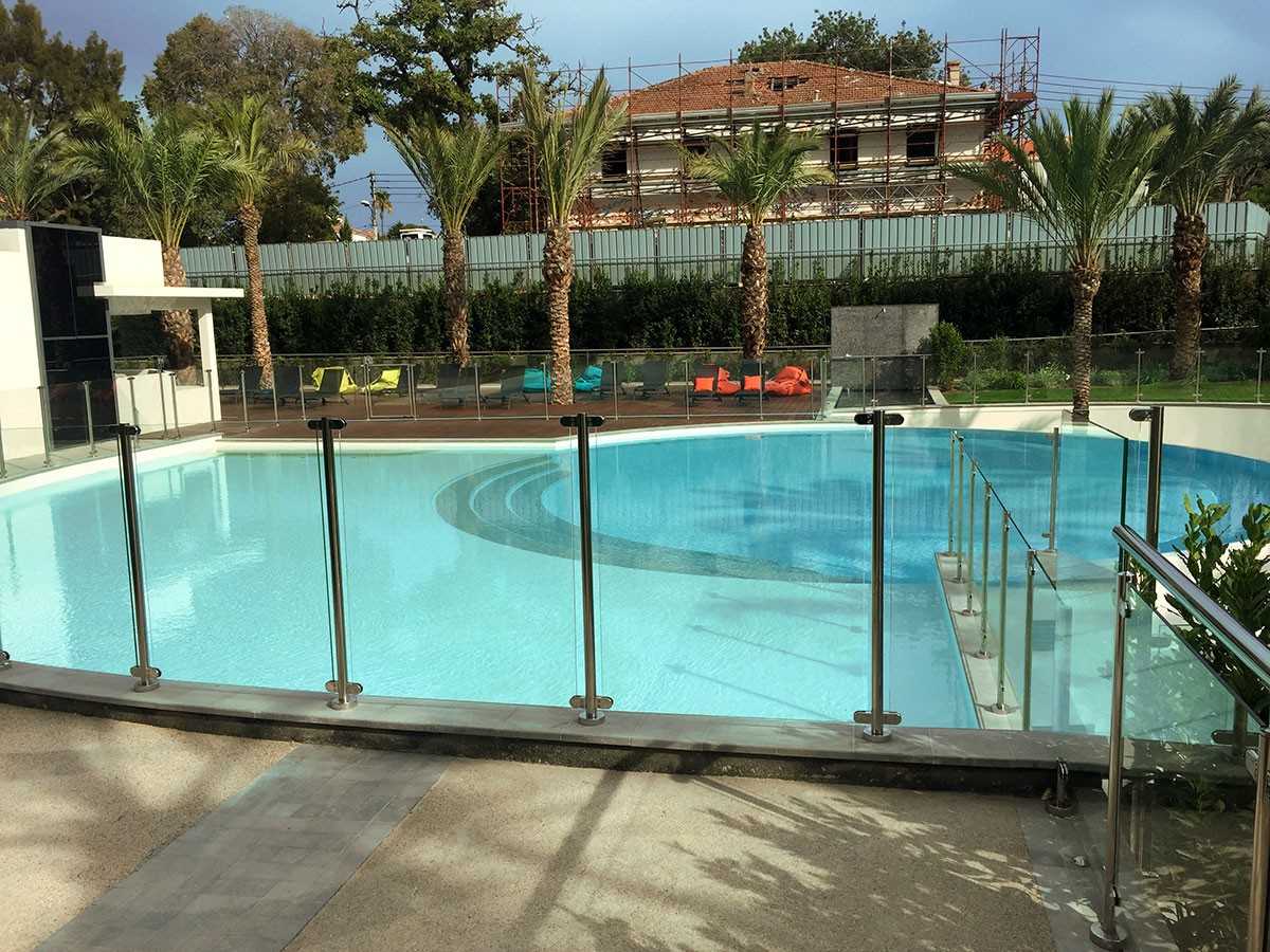  Barrière de piscine conformes aux normes NF  